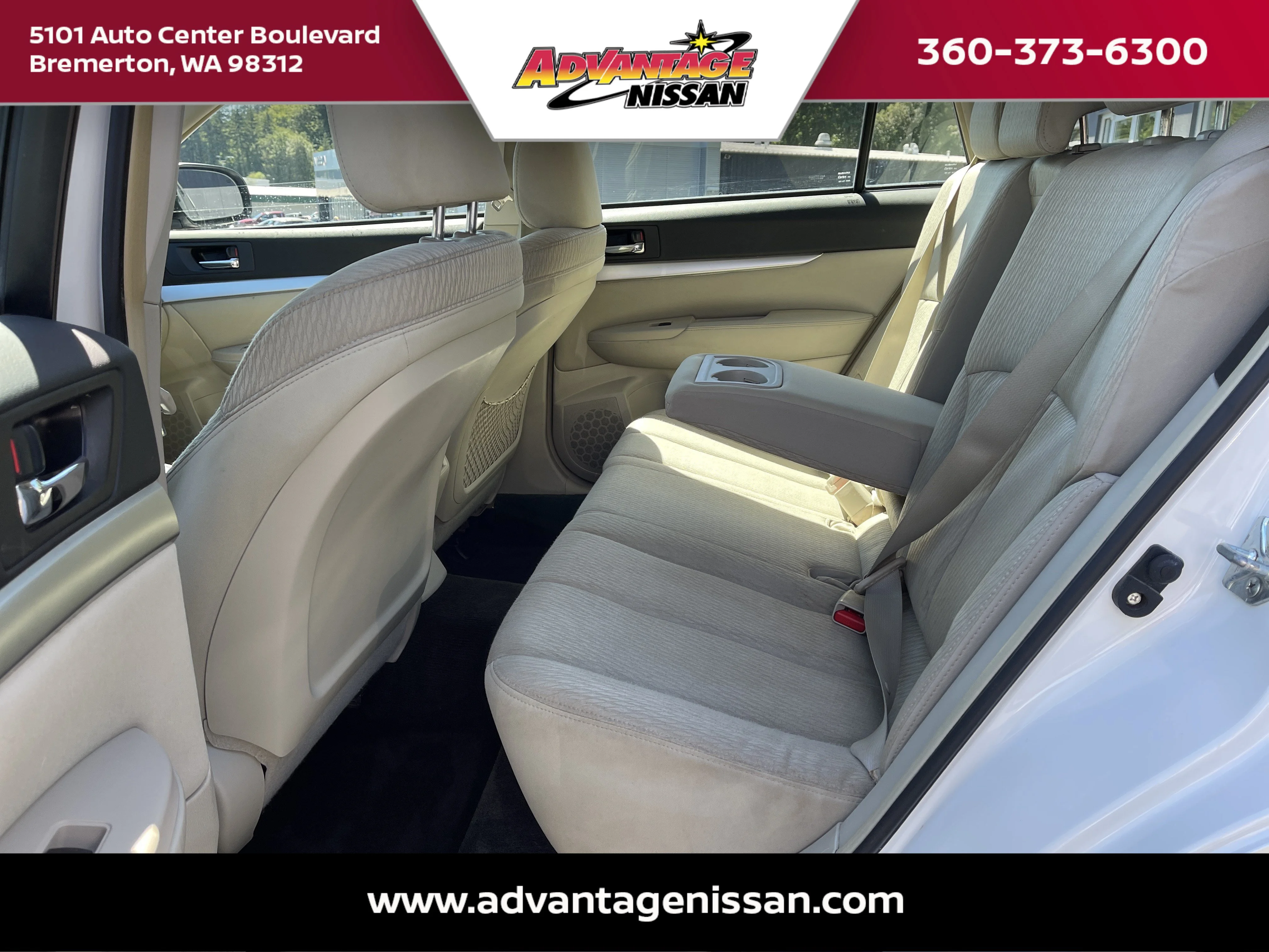 Used 2012 Satin White Pearl Subaru 2.5i image 14