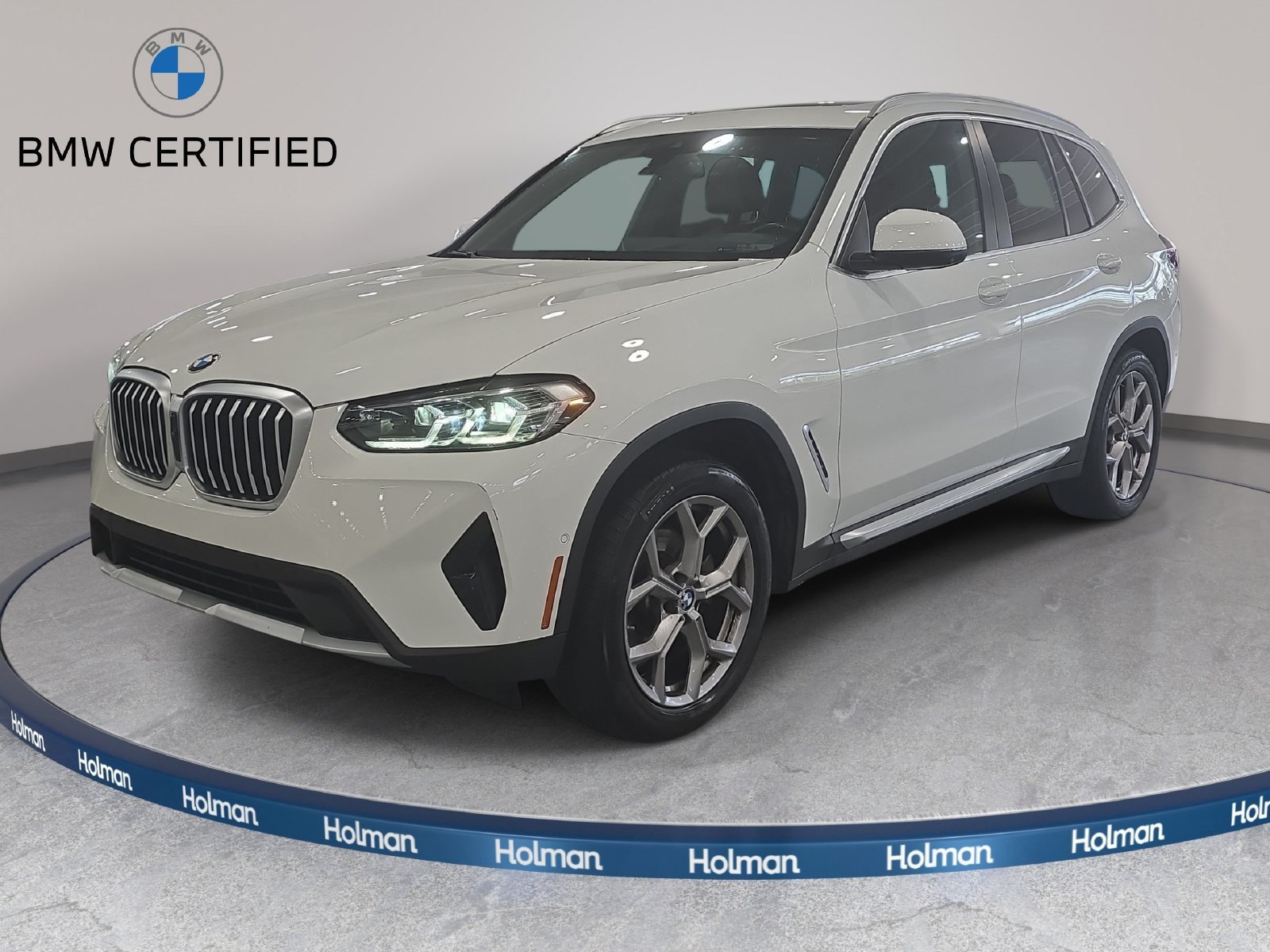Used 2023 White BMW xDrive30i image 1