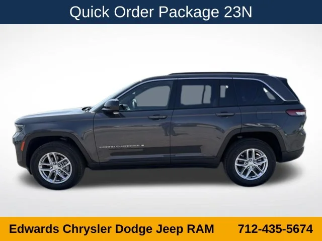 Used 2024 Gray Jeep Overland image 4