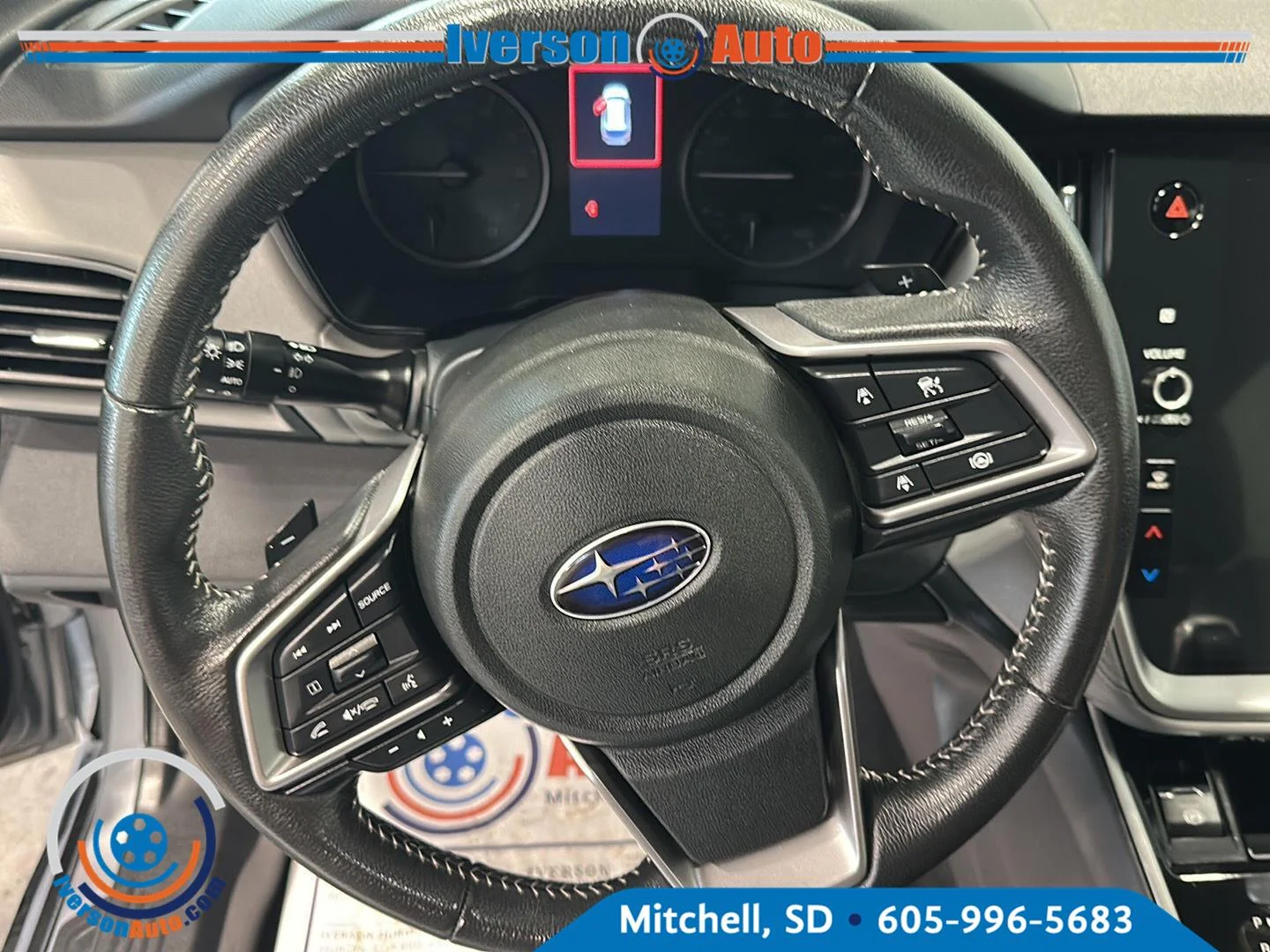 Used 2025 Ice Silver Metallic Subaru Premium image 16