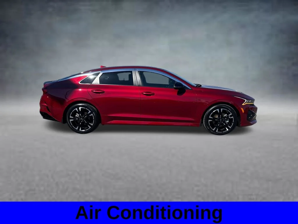 Used 2023 Passion Red Kia GT-Line image 4
