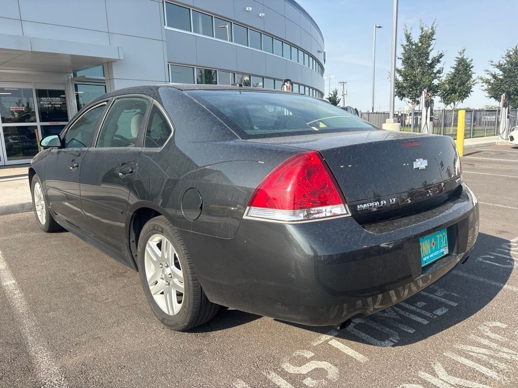 Used 2015 Gray Chevrolet LT image 6