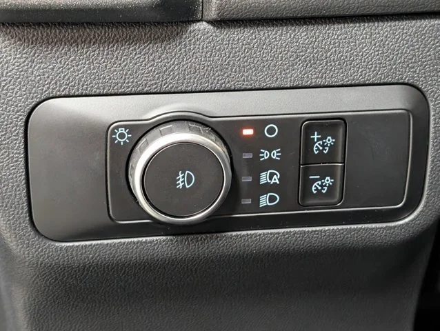New 2026 Carbonized Gray Metallic Ford Outer Banks® image 38