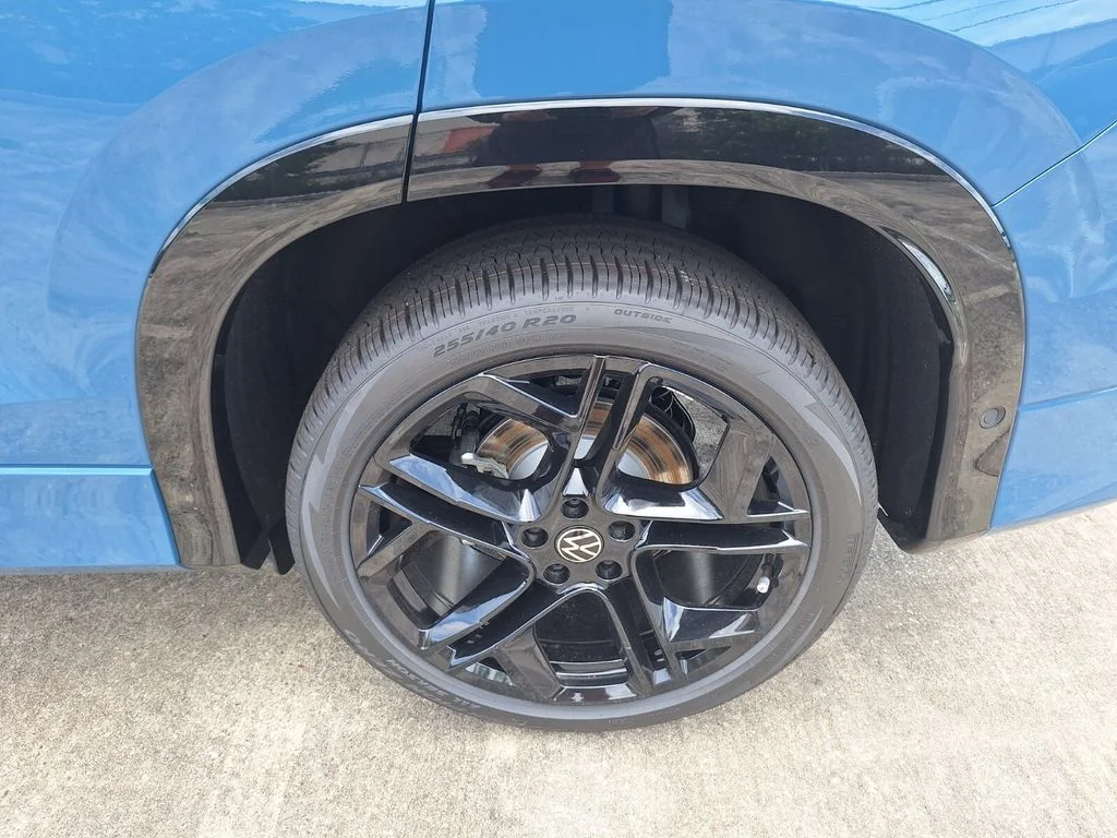 New 2026 Blue Volkswagen 2.0T SE R-Line Black image 25