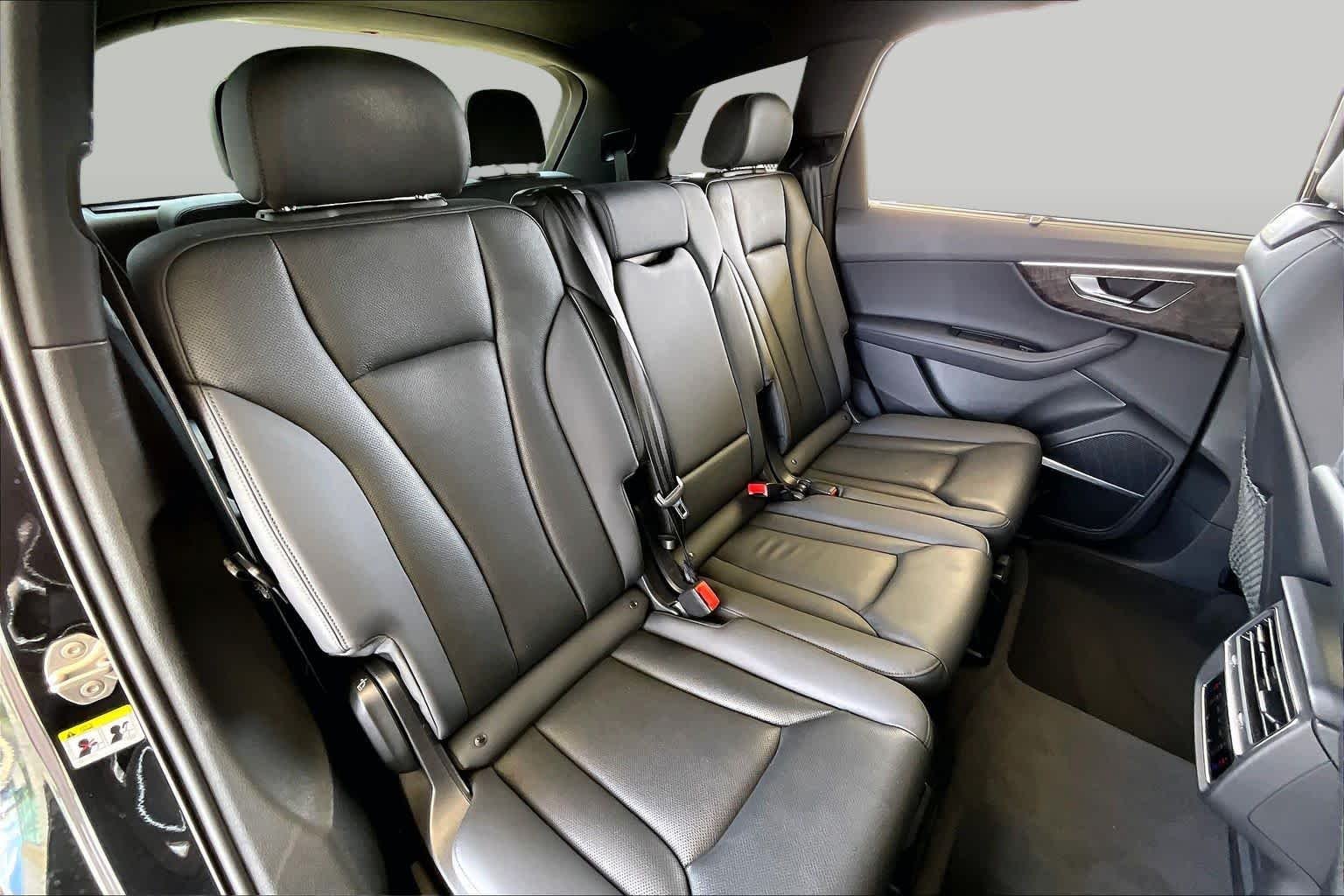 Used 2023 Mythos Black Metallic Audi Premium Plus image 18