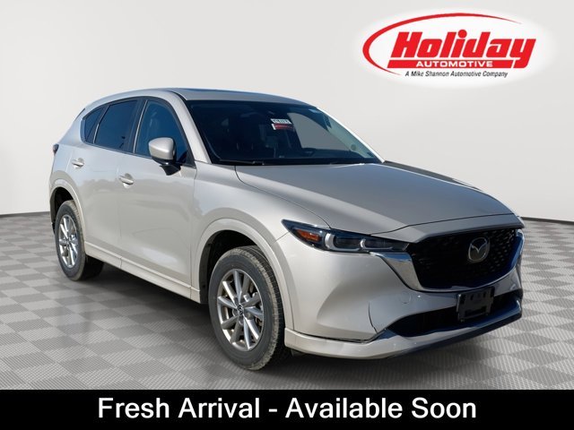 2025 Mazda CX-5 S Preferred package Auto AWD's photo