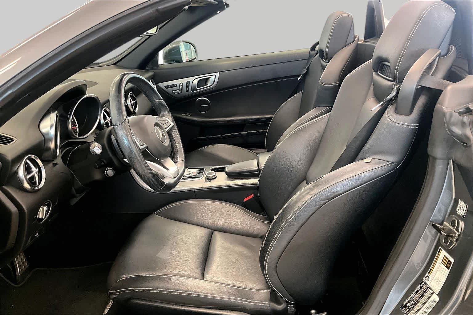 Used 2017 Selenite Grey Metallic Mercedes-Benz SLC 300 image 7