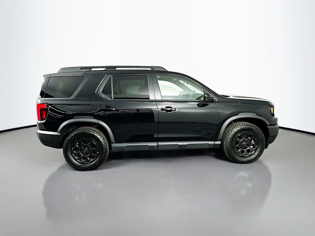 New 2026 Crystal Black Pearl Honda TrailSport Blackout image 8