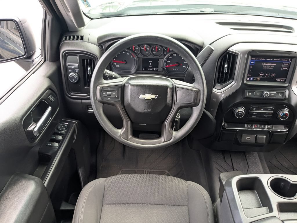 Used 2020 BLACK Chevrolet Custom image 15