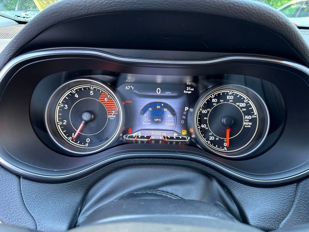 Used 2019 Gray Jeep Limited image 29