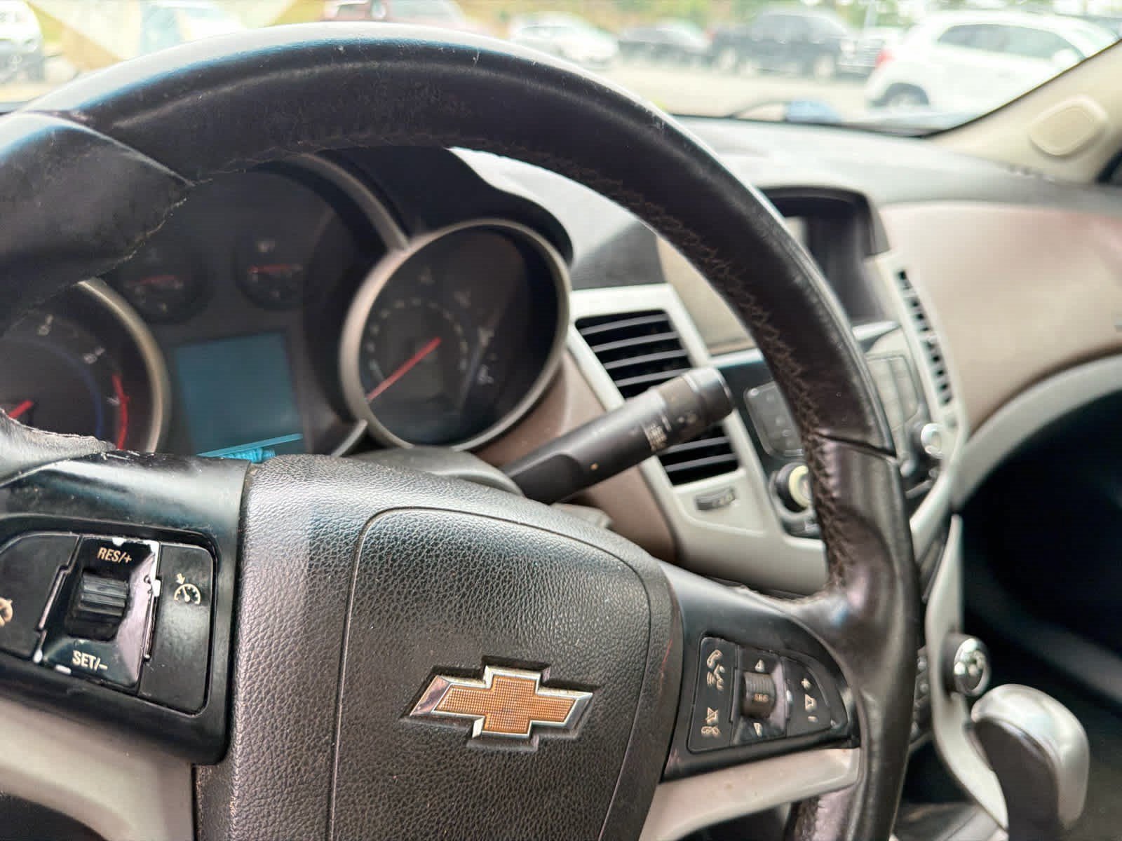 Used 2015 Siren Red Tintcoat Chevrolet LT image 8