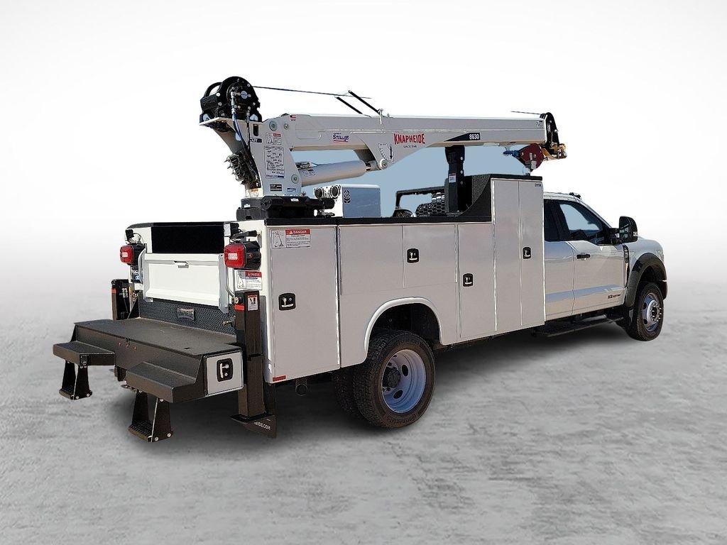 2025 Ford F-550 Super Duty Chassis Cab XL - Photo 11