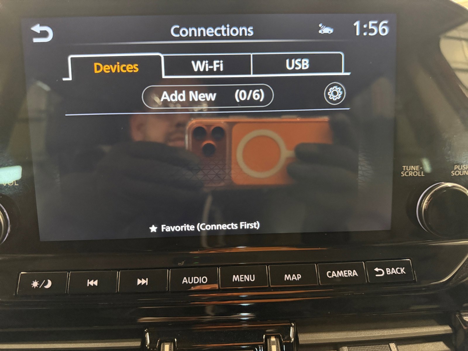 Used 2025 Scarlet Ember Tintcoat Nissan SL image 17