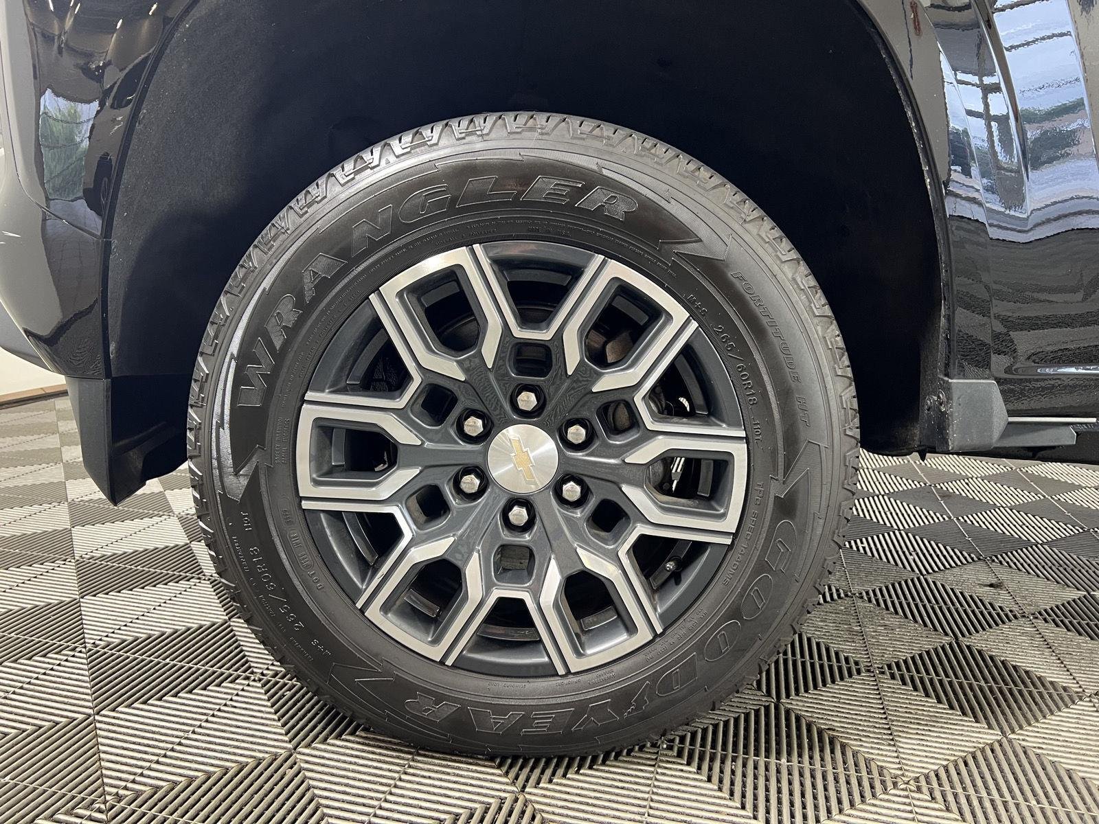 Used 2023 Black Chevrolet 4WD LT image 31