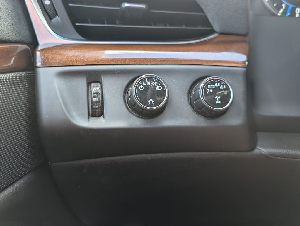 Used 2020 Black Cadillac Luxury image 35