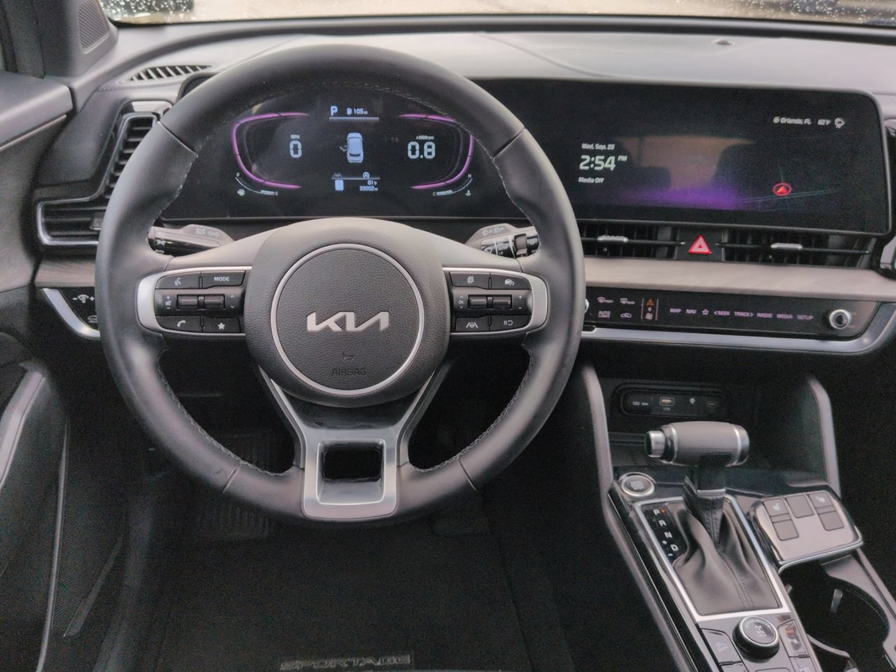 Certified Used 2024 Jungle Green Kia X-Line image 18
