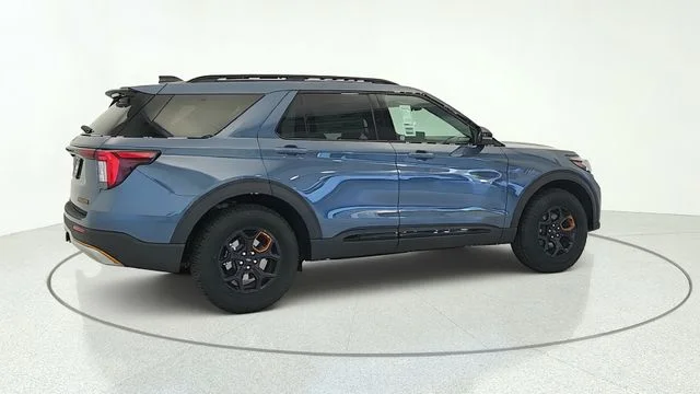 New 2026 Vapor Blue Metallic Ford Tremor® image 34
