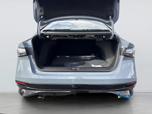 New 2026 Gray Nissan SR image 22