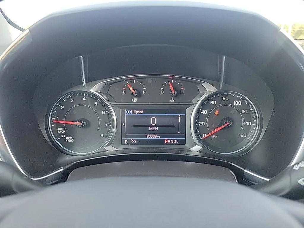 Used 2024 Blue Chevrolet LT image 17