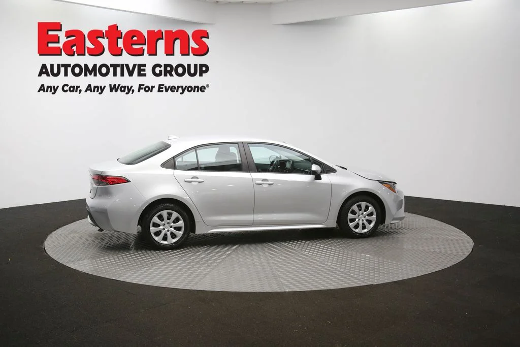Used 2022 Silver Toyota LE image 40