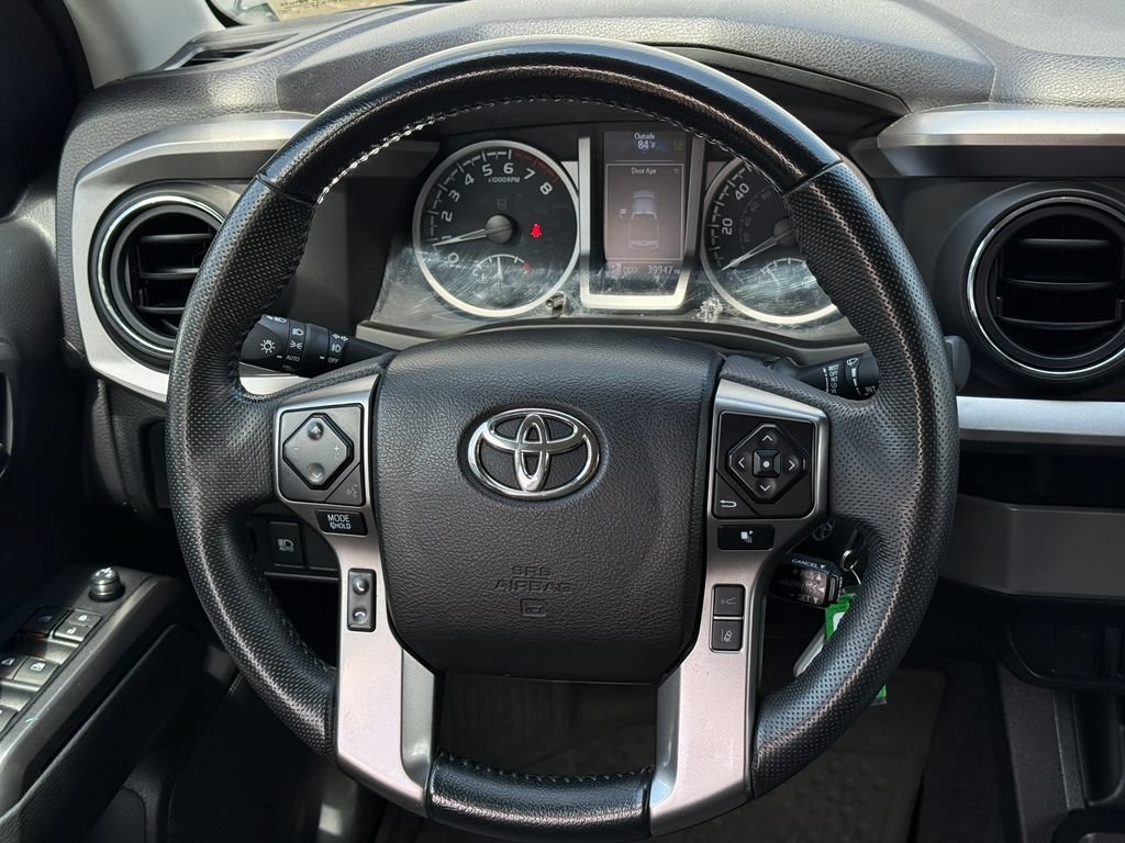 Used 2022 Gray Toyota SR5 image 21