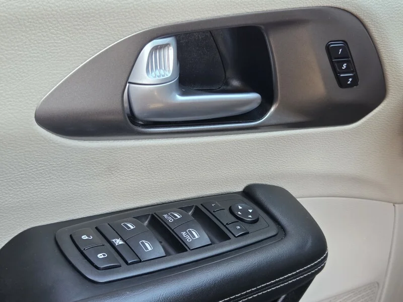 Used 2024 Bright White Clearcoat CHRYSLER TOURING L image 35