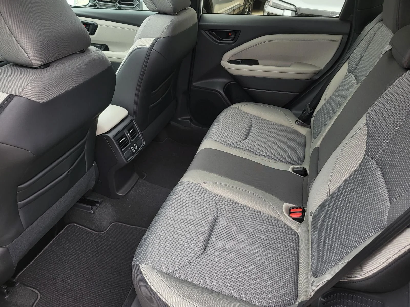 New 2026 CRYSTAL WHITE PEARL Subaru Premium Hybrid image 5