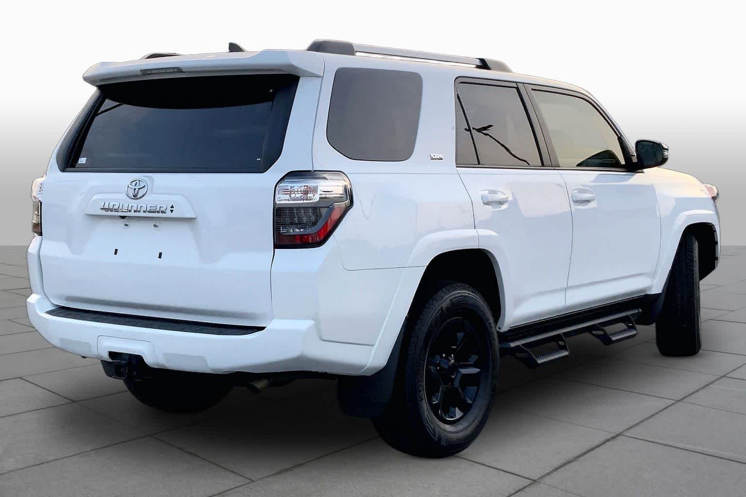 Used 2023 Ice Cap Toyota SR5 Premium image 13