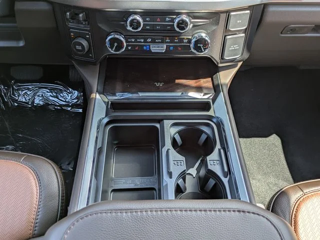 New 2026 Star White Metallic Tri-Coat Ford F-250® King Ranch® image 19
