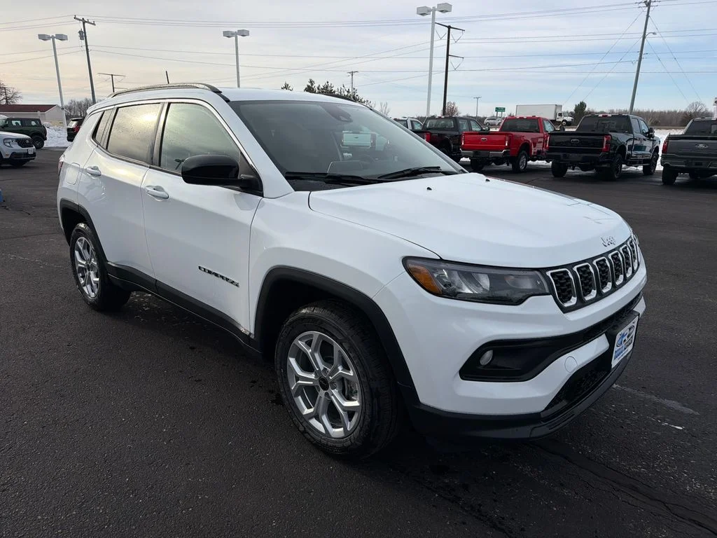 2026 Jeep Compass Latitude - Photo 7