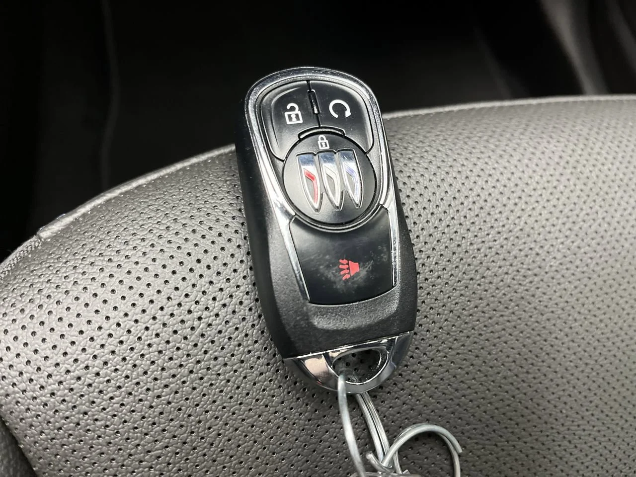 2026 Buick Encore GX Sport Touring - Photo 25