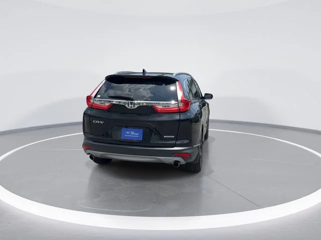 Used 2019 Black Honda Touring image 6