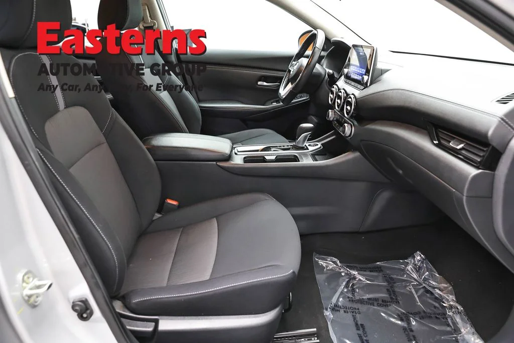Used 2022 Silver Nissan SV image 23