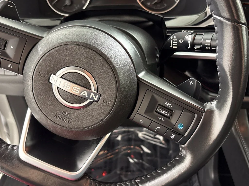 Used 2024 Silver Nissan SV image 32