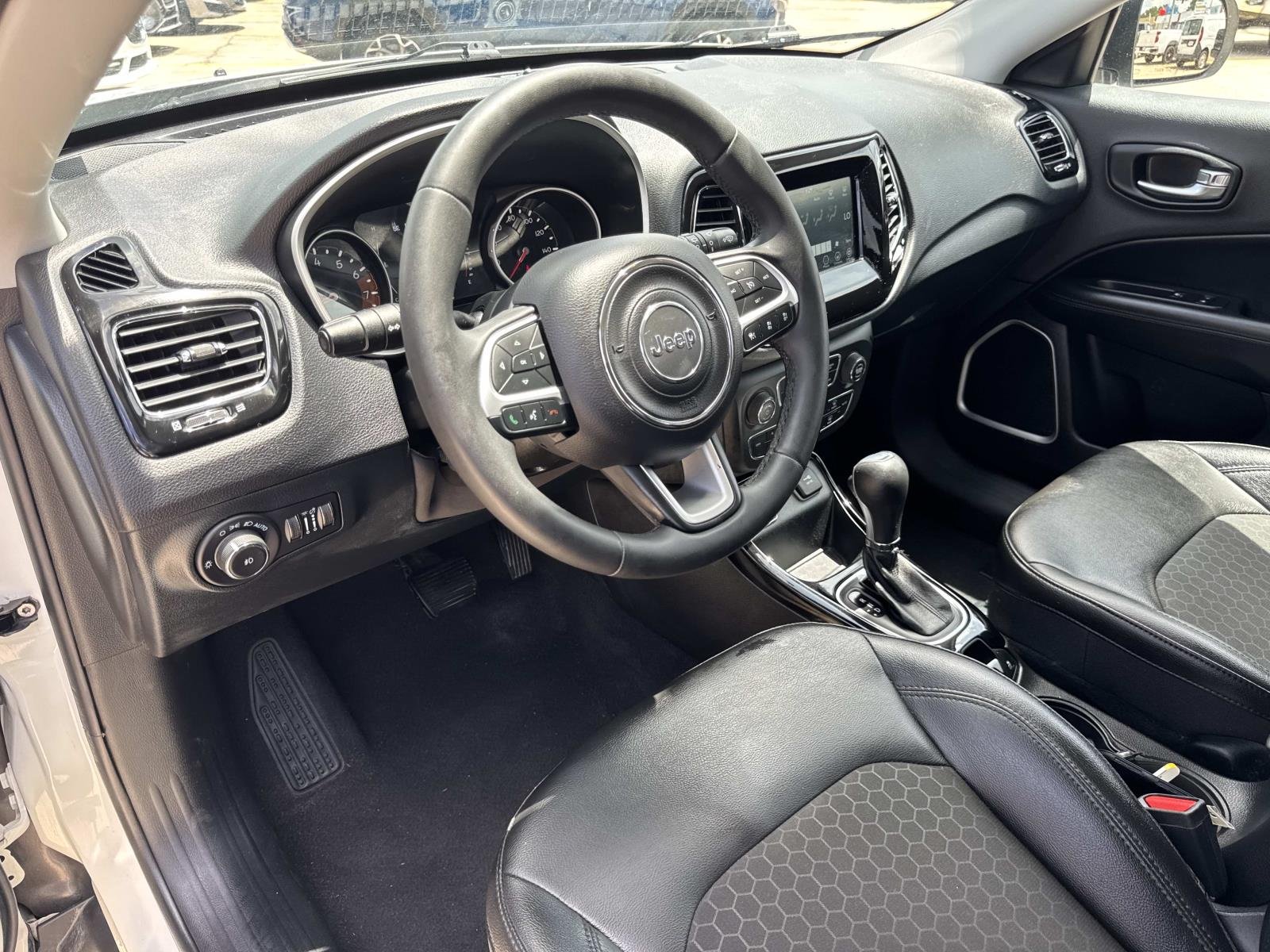 Used 2021 White Clearcoat Jeep Altitude image 17