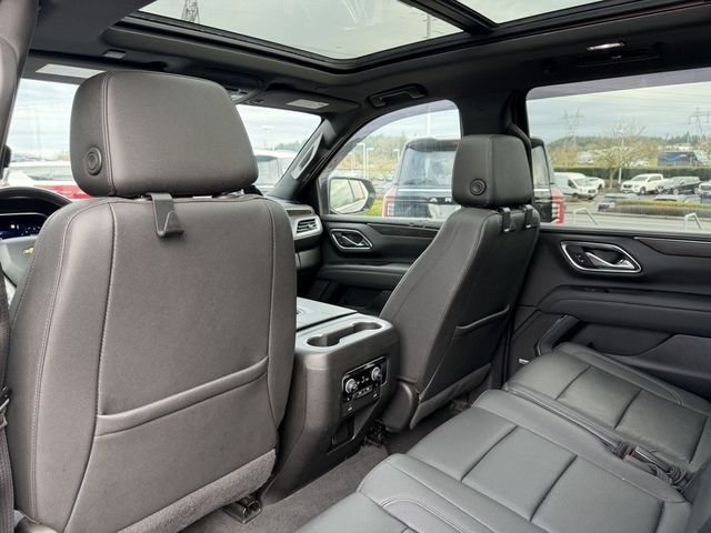 2022 Chevrolet Suburban LT - Photo 31