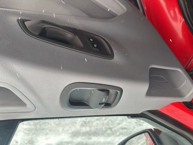 Used 2018  Ford XL image 21