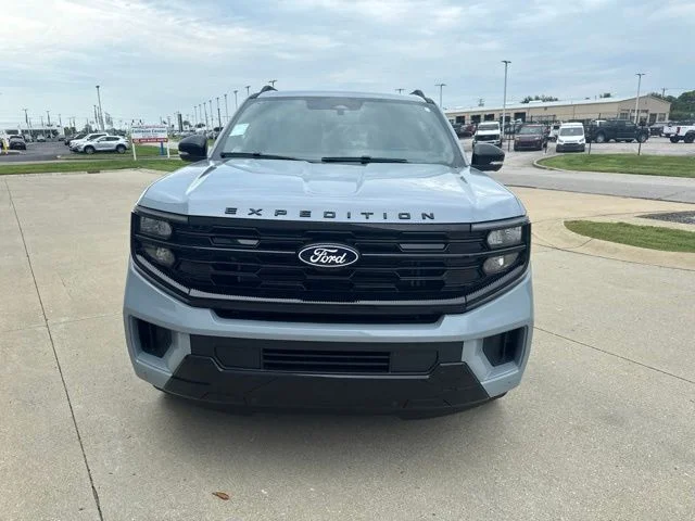 New 2027 Glacier Gray Metallic Tri-Coat Ford Platinum image 11