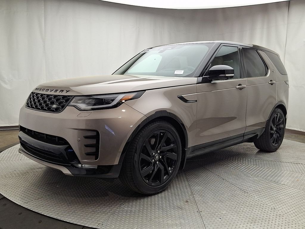 2025 Land Rover Discovery P360 Dynamic SE's photo