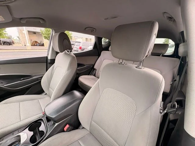 Used 2018 Black Hyundai 2.4 Base image 12