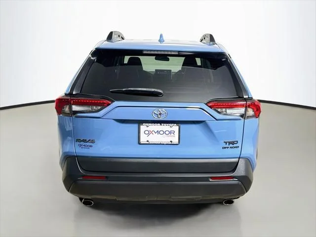 Certified Used 2022 CAVALRY BLUE Toyota  image 6