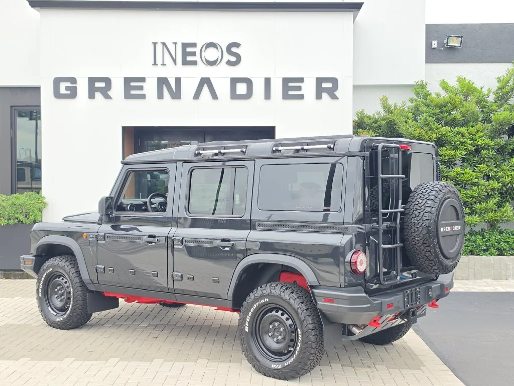 New 2026 Donny Gray Metallic INEOS Trialmaster Edition image 3