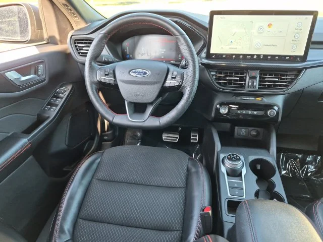 Used 2023 Silver Ford ST-Line image 30
