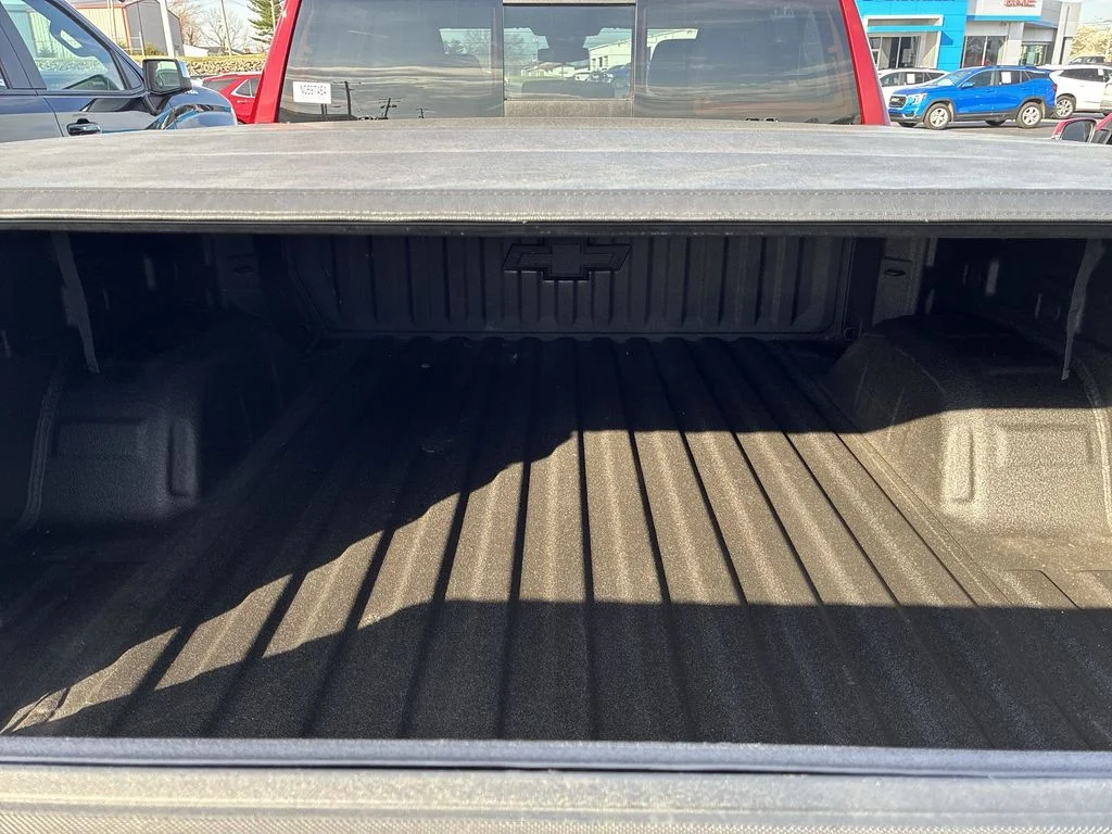 Used 2022 Red Chevrolet LT Trail Boss image 20