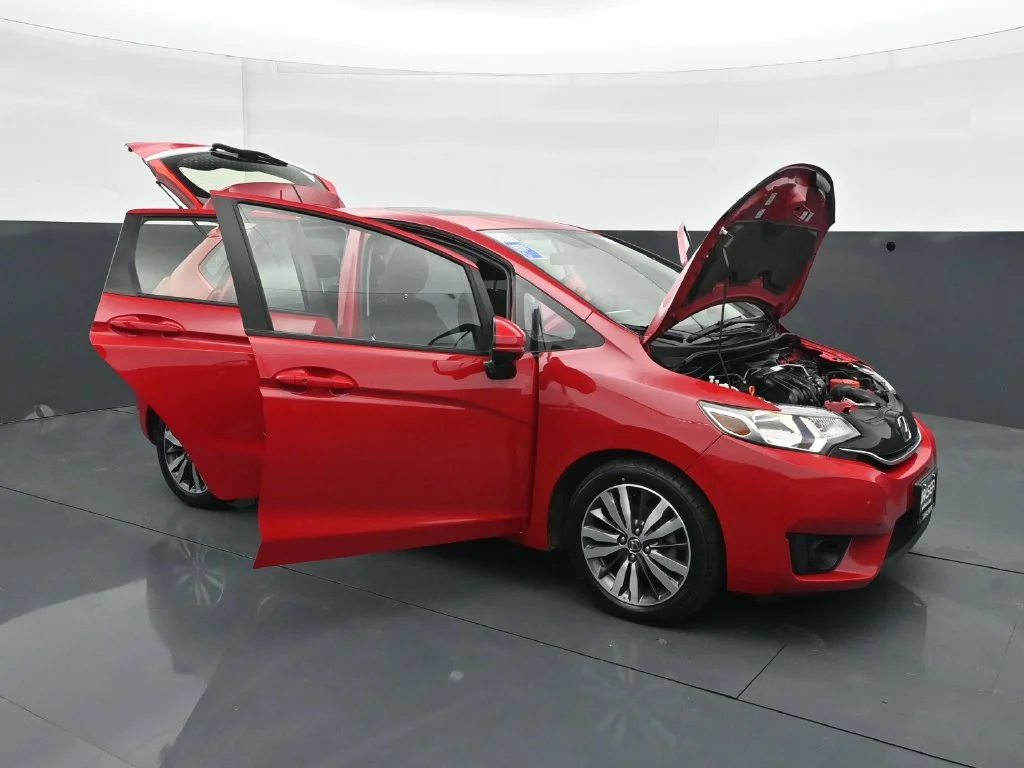 Used 2016  Honda 5D HATCHBACK EX AT image 34