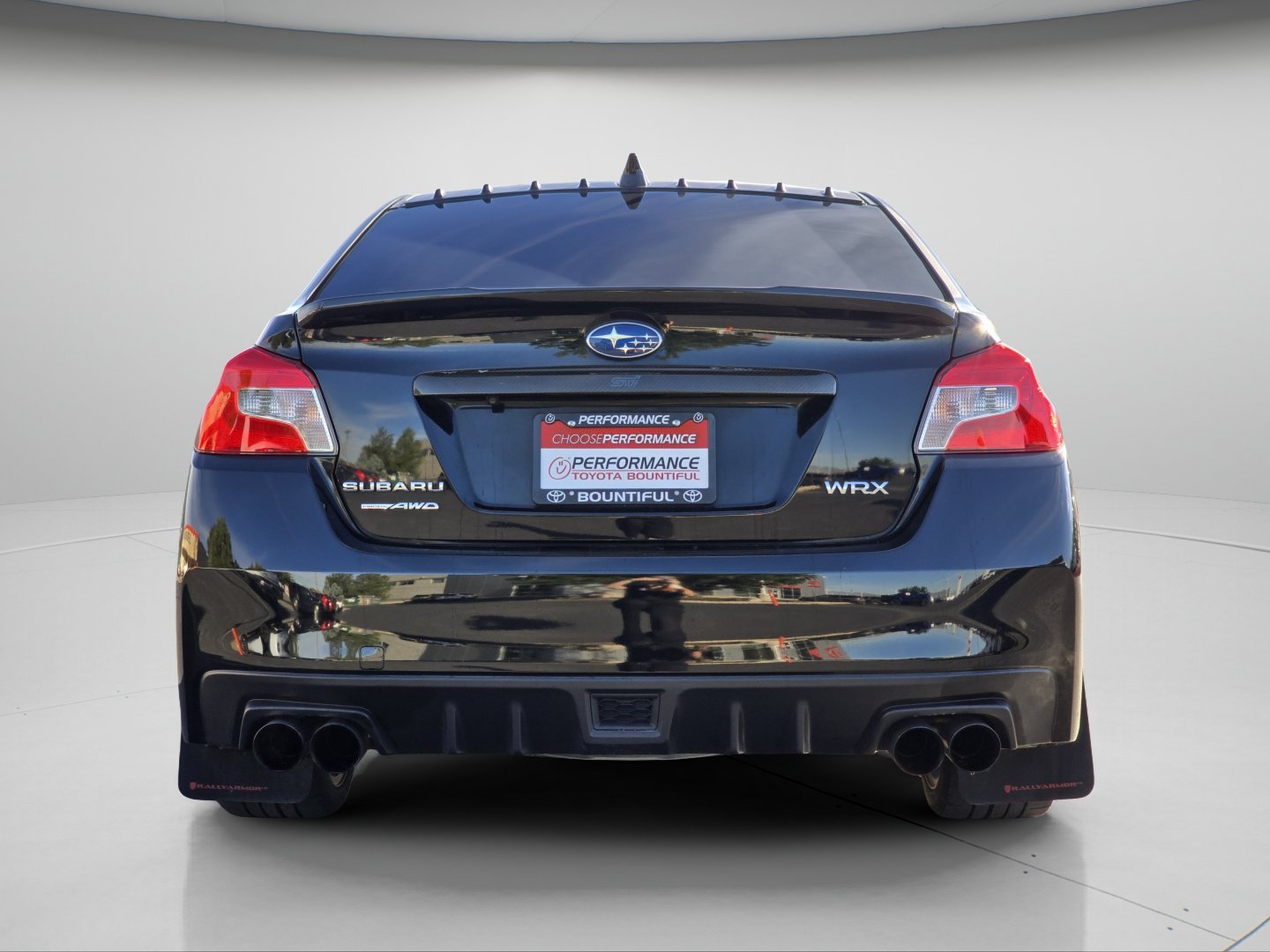Used 2020 Crystal Black Silica Subaru Limited image 21