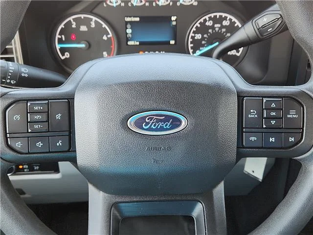 Used 2024 Agate Black Metallic Ford XLT 4x4  Crew Cab 6.75 ft. box 160 in. WB SRW image 18