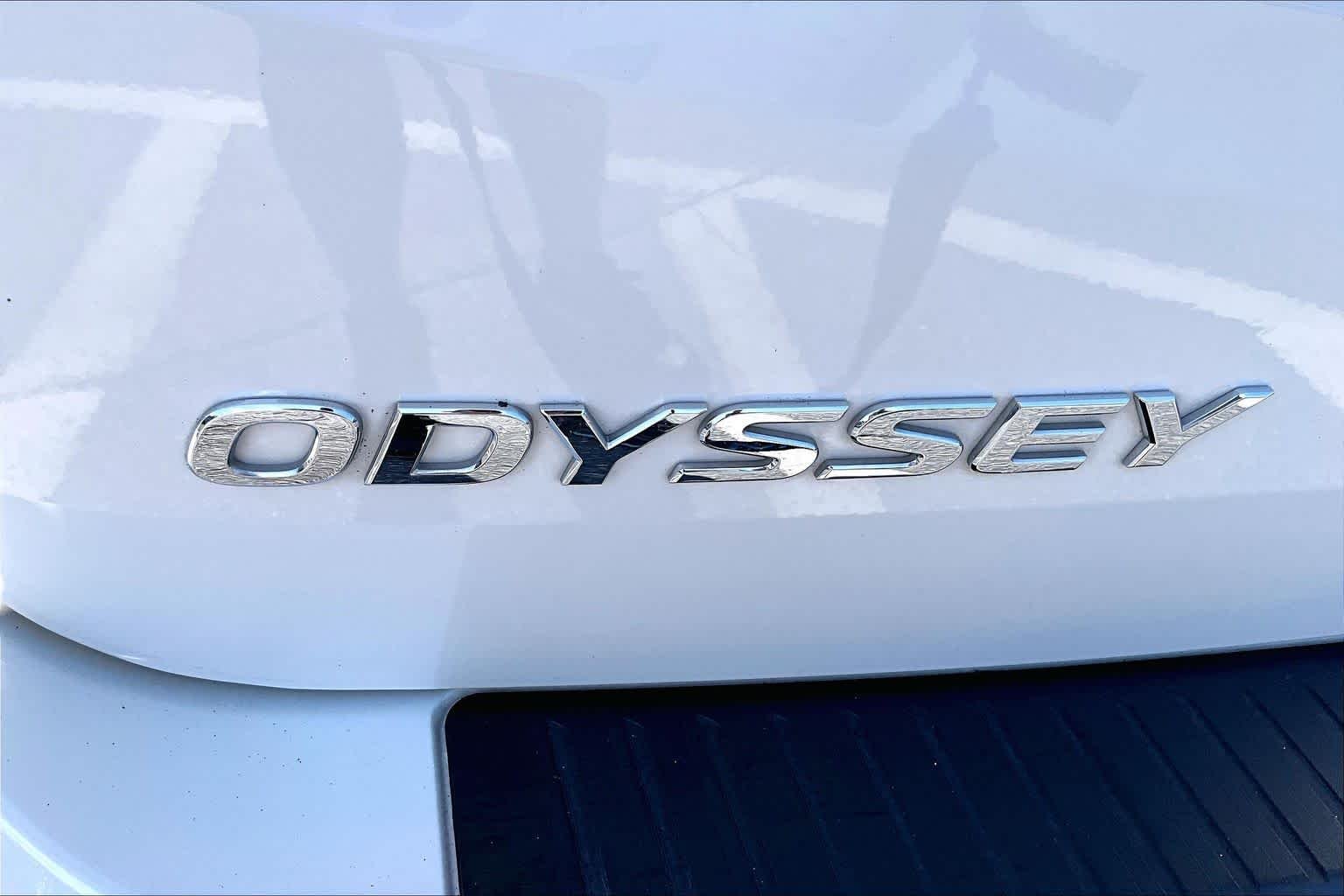 2024 Honda Odyssey Touring - Photo 31