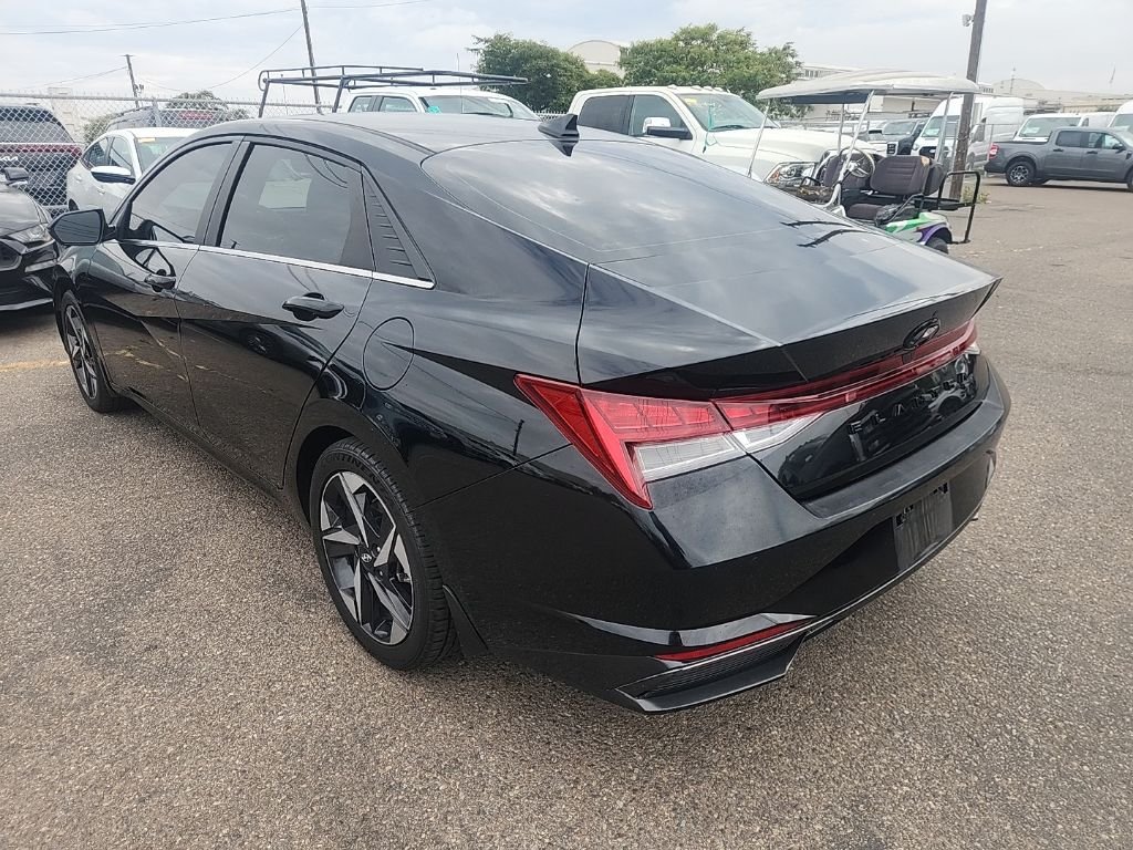Used 2023 Black Hyundai Limited image 11