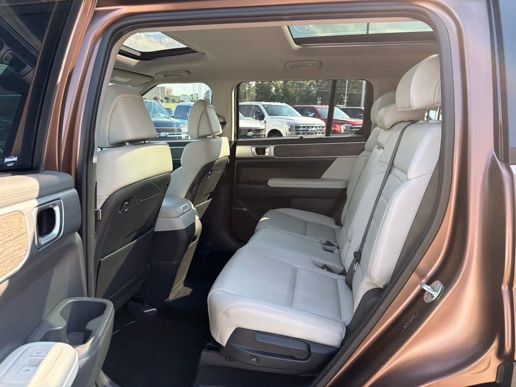 Used 2024 Brass Hyundai Limited image 14